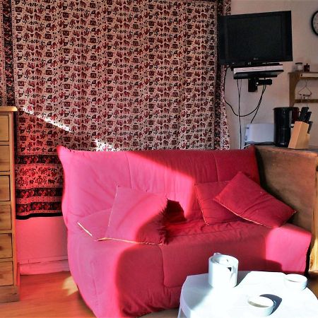 Studio Cosy A Risoul 1850 - 4 Couchages, Pied Des Pistes, Parking, Balcon - Fr-1-330-543 ภายนอก รูปภาพ