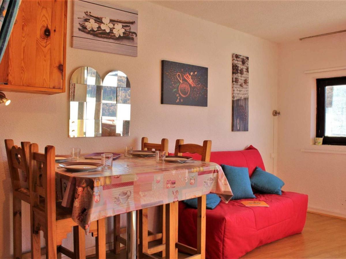 Studio Cosy A Risoul 1850 - 4 Couchages, Pied Des Pistes, Parking, Balcon - Fr-1-330-543 ภายนอก รูปภาพ